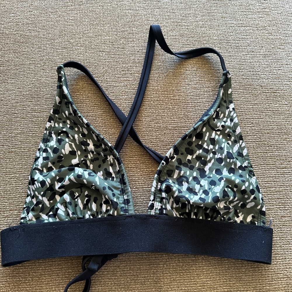 women’s small, Shade and Shore, triangle bikini top